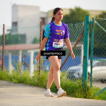 Runner Photo 8260431