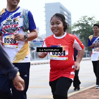 Runner Photo 8260515