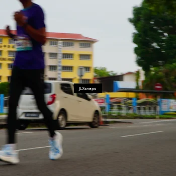 Runner Photo 8260516