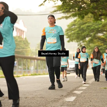 Runner Photo 8260537
