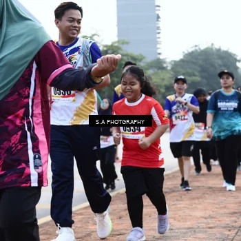 Runner Photo 8260545