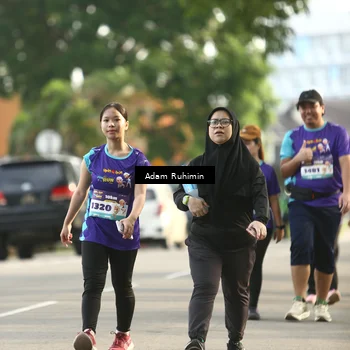 Runner Photo 8260575
