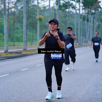 Runner Photo 8260580