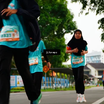 Runner Photo 8260611