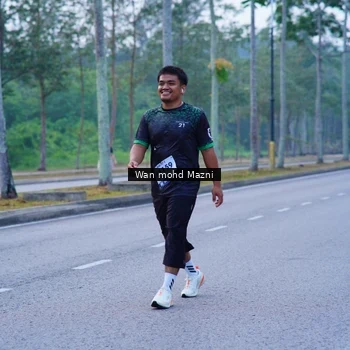 Runner Photo 8260642