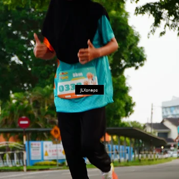 Runner Photo 8260669