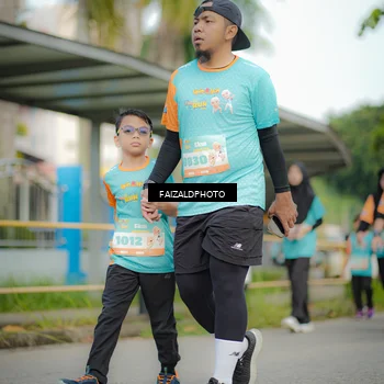 Runner Photo 8260704