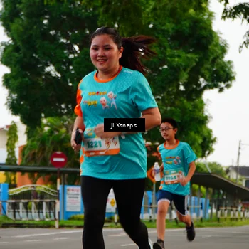 Runner Photo 8260728