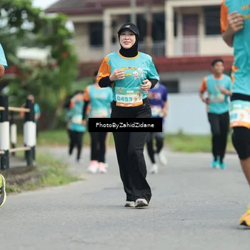 Runner Photo 8260731