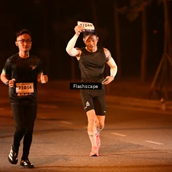Runner Photo 8260887