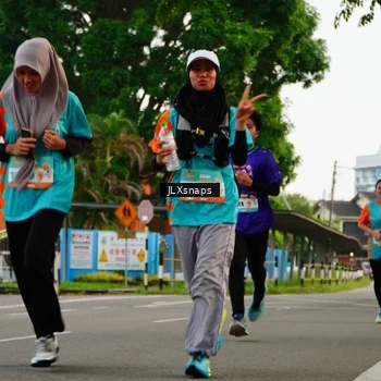 Runner Photo 8260941
