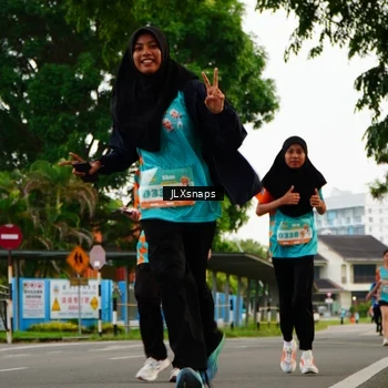 Runner Photo 8260996