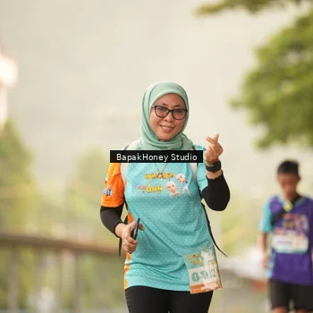 Runner Photo 8260998