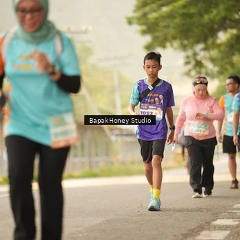 Runner Photo 8261006