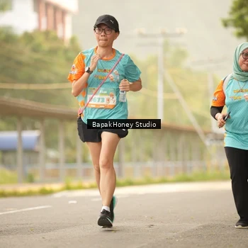 Runner Photo 8261021