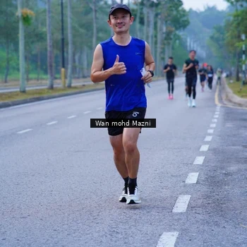 Runner Photo 8261062