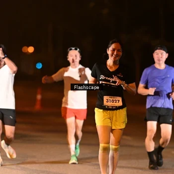 Runner Photo 8261078