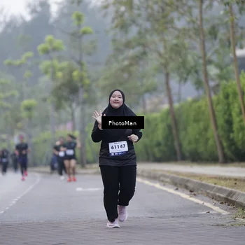 Runner Photo 8261251