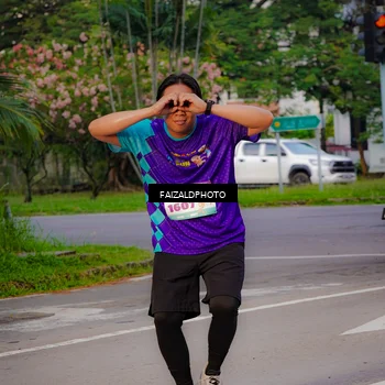 Runner Photo 8261344