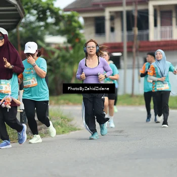 Runner Photo 8261366