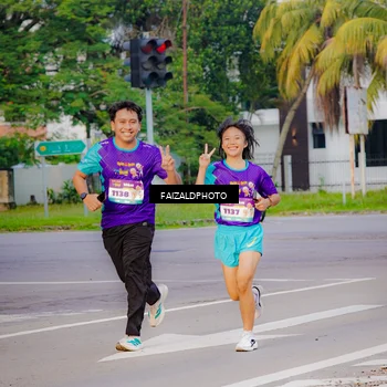 Runner Photo 8261691