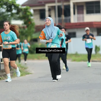 Runner Photo 8261748