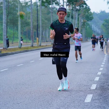 Runner Photo 8261769