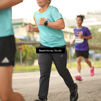 Runner Photo 8261900