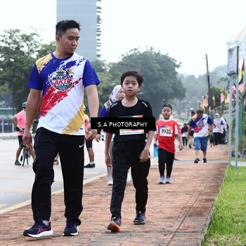 Runner Photo 8262033