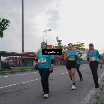Runner Photo 8262049