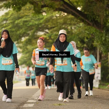 Runner Photo 8262059