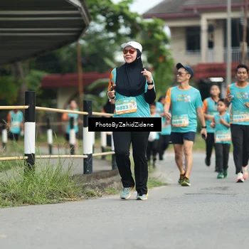 Runner Photo 8262064