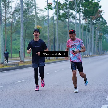 Runner Photo 8262069