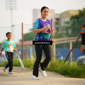Runner Photo 8262072
