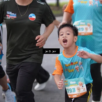 Runner Photo 8262093
