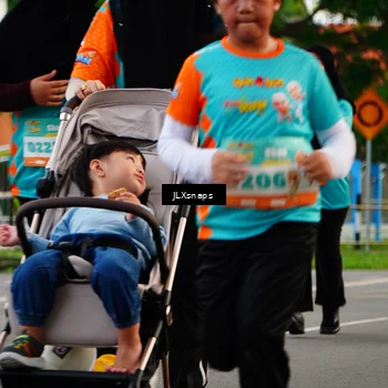 Runner Photo 8262150