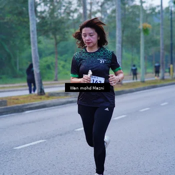 Runner Photo 8262210