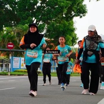 Runner Photo 8262241