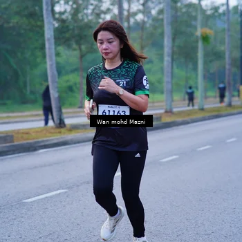 Runner Photo 8262246