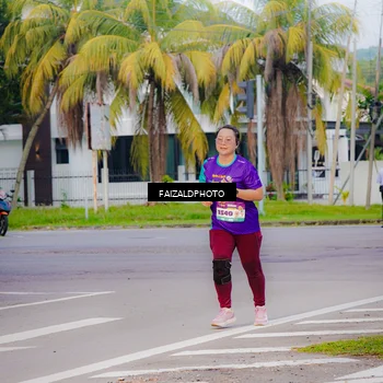 Runner Photo 8262375