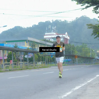Runner Photo 8262391