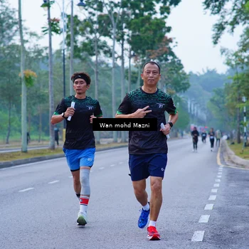 Runner Photo 8262397