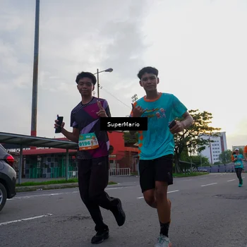 Runner Photo 8262410