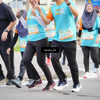 Runner Photo 8262437
