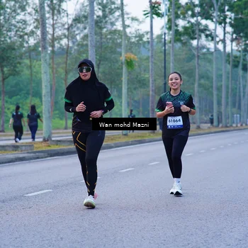 Runner Photo 8262443