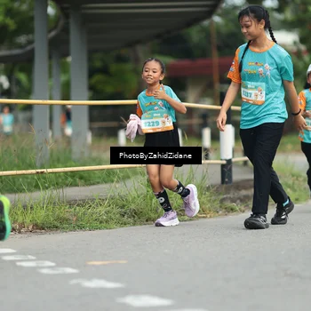 Runner Photo 8262462