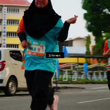 Runner Photo 8262525