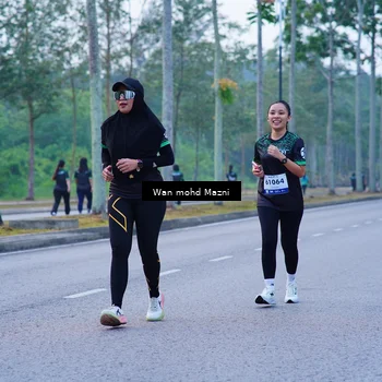 Runner Photo 8262554
