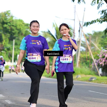 Runner Photo 8262564