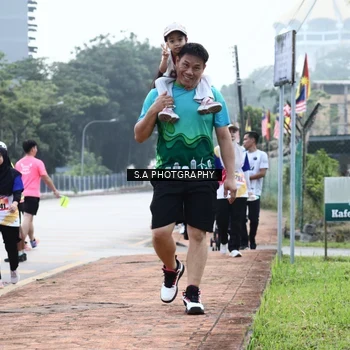 Runner Photo 8262702
